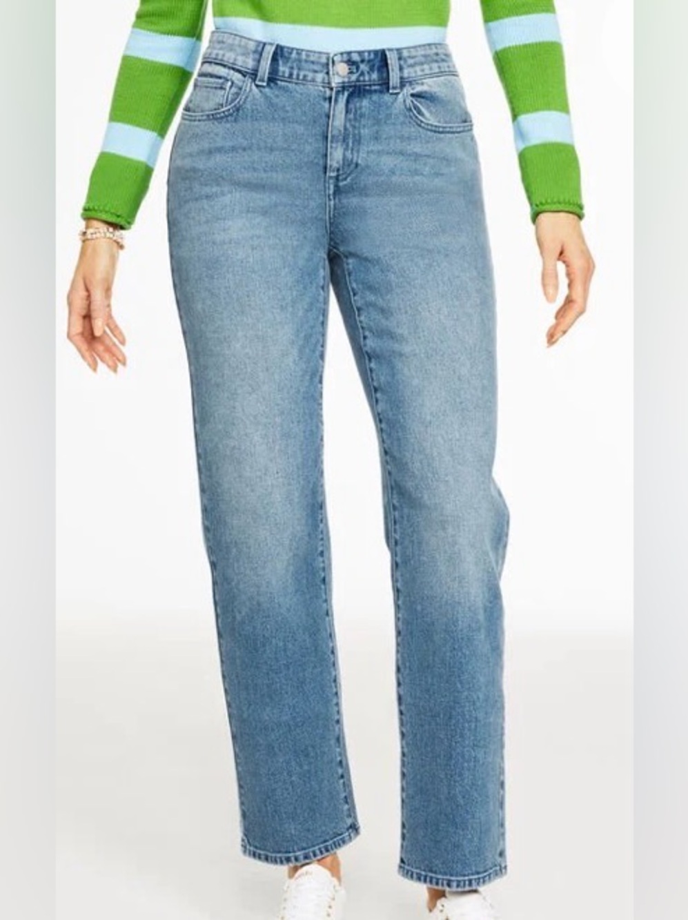 TALBOTS Tailored Mid Rise Straight Leg Pembroke Wash Jeans Size 14